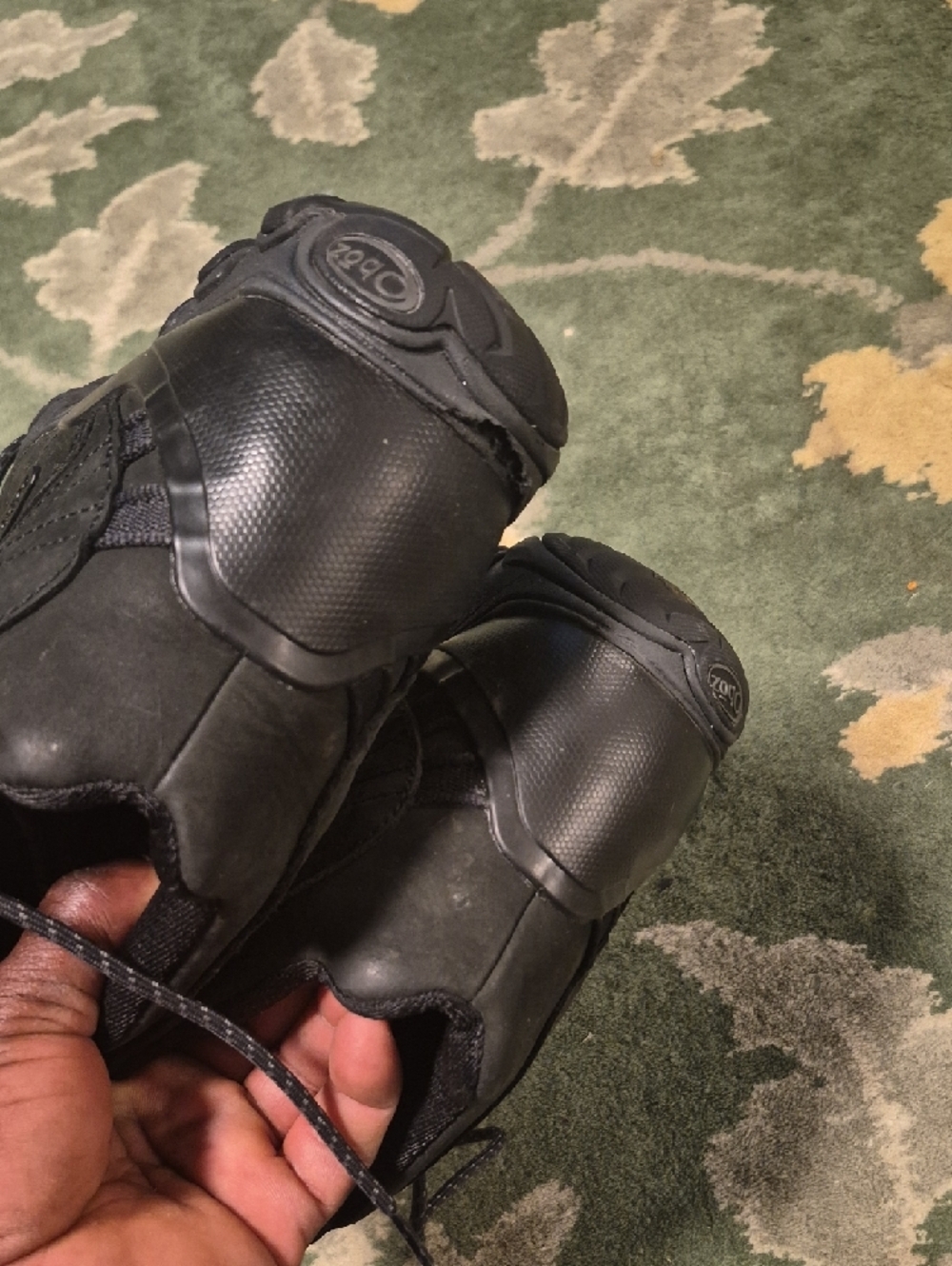 Oboz Men's Black Waterproof Hiking Boots - Picture 3 of 10